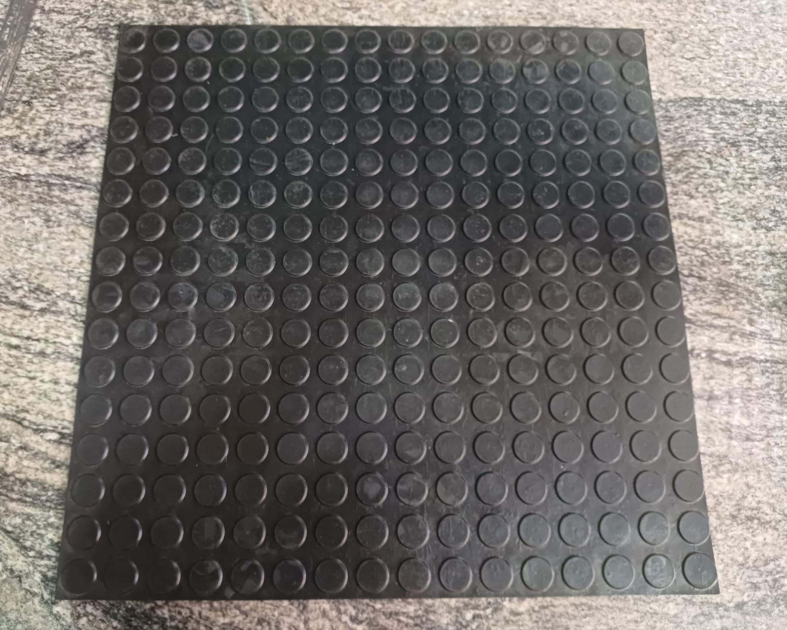  Pisos Pastilhado/Moeda 50x50