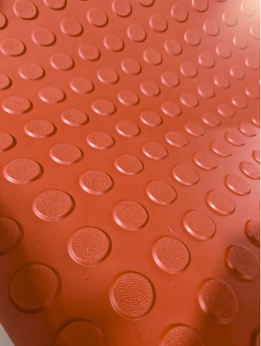 Piso Antiderrapante 50x50x4mm Moeda